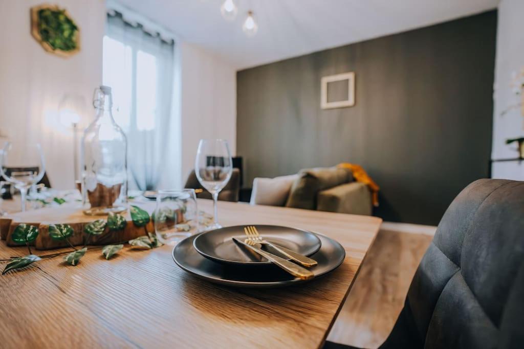 Le Bertrand • Le Raffinement En Coeur De Ville Châteauroux Extérieur photo